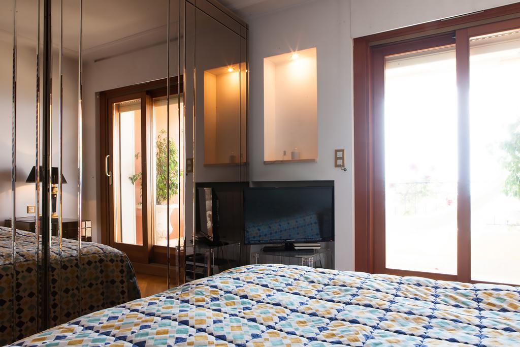 Ferienwohnung Sunny Panoramic Balcony Èze Exterior foto