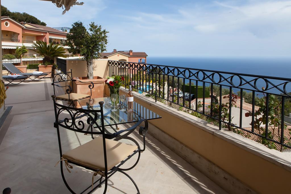 Ferienwohnung Sunny Panoramic Balcony Èze Exterior foto